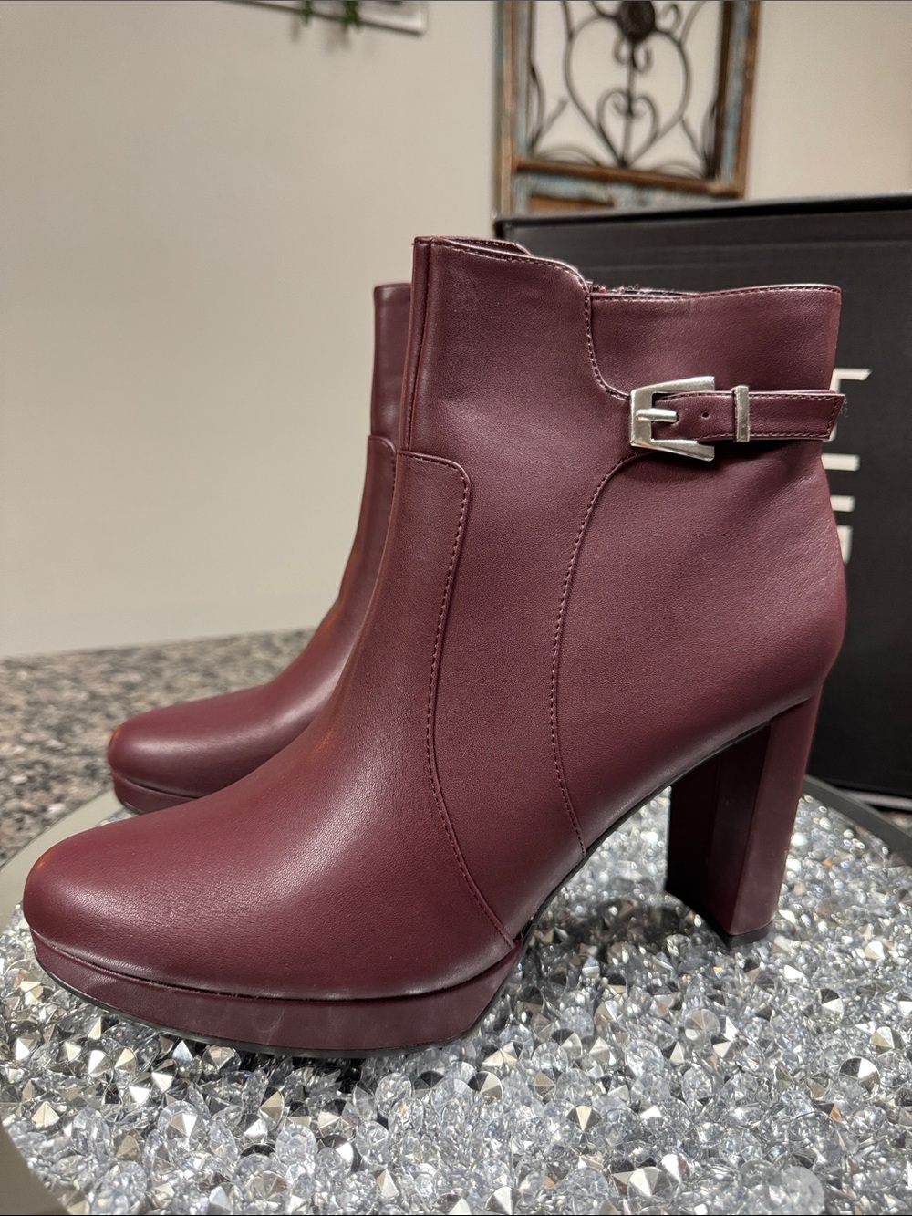 Naturalizer Braxton Burgundy Platform Ankle Boots NEW 11 - Picture 6 of 15